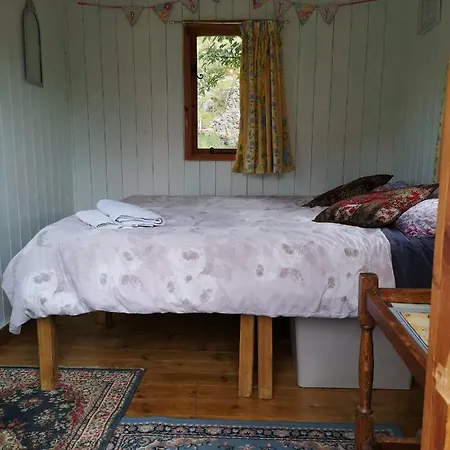 Stybeck Farm Shephards Hut