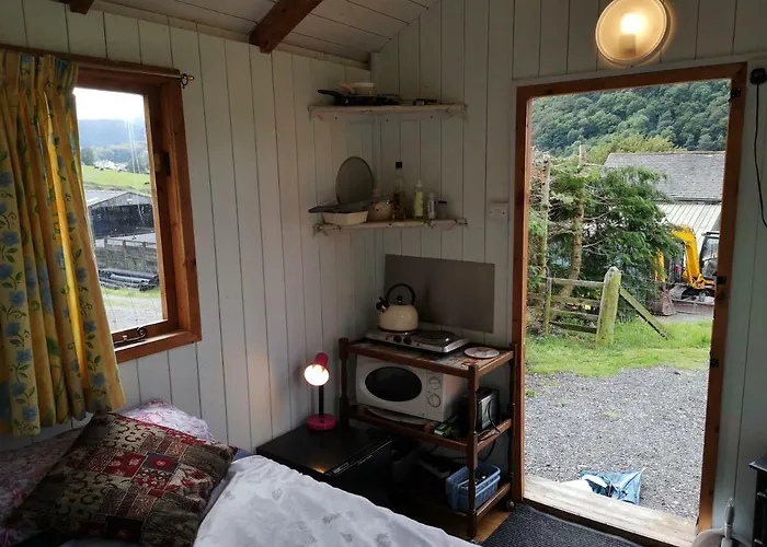 Stybeck Farm Shephards Hut *